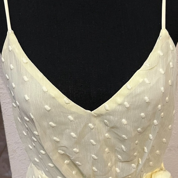 Cute yellow junior dress Size 12 NWT - Picture 3 of 10